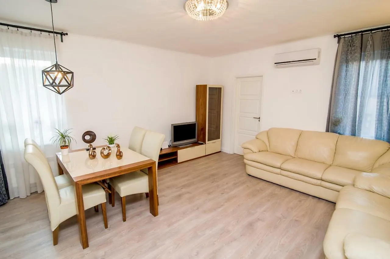 Choosy City Flat Budapest Hungary