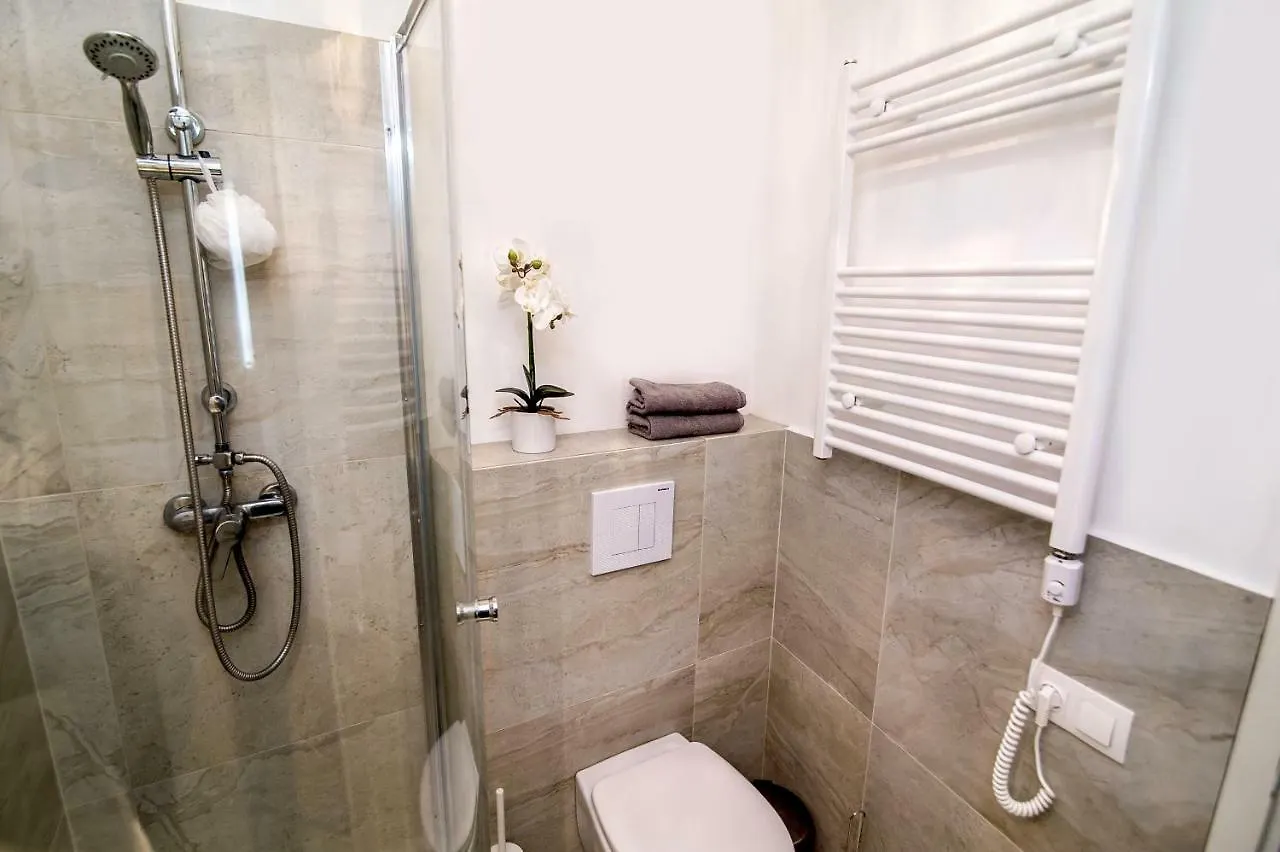 Apartment Choosy City Flat Budapest