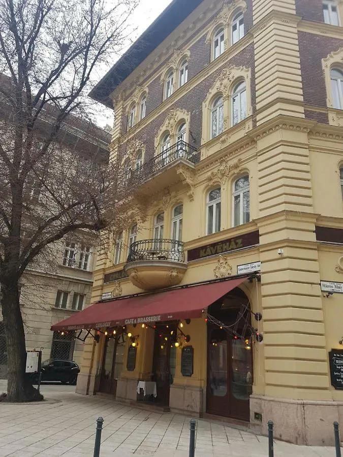 Apartment Choosy City Flat Budapest